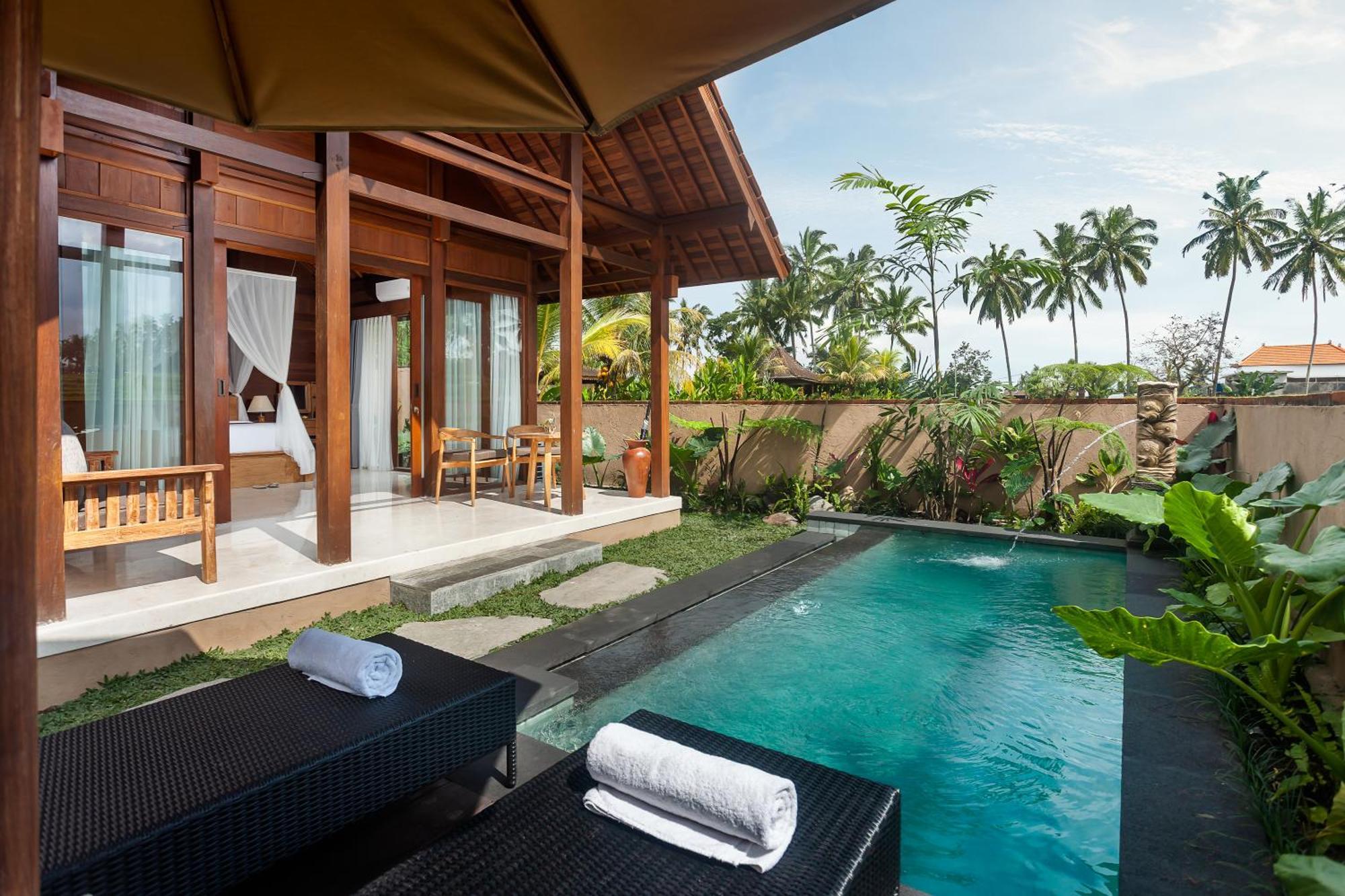 Santris By Pramana Villa