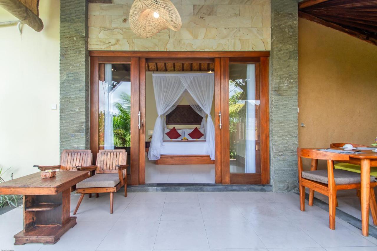 Santris Villa